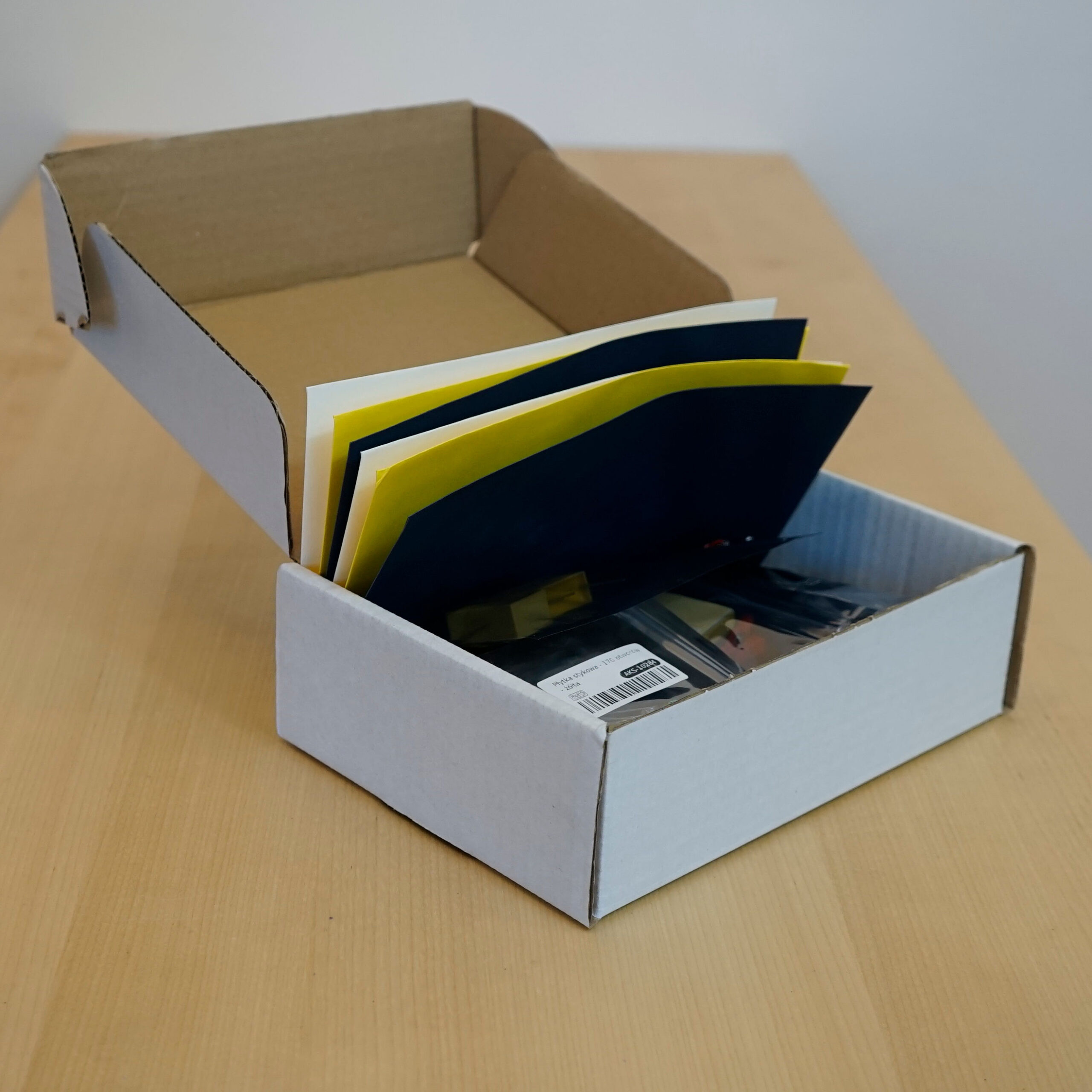 elektronika_uchylone